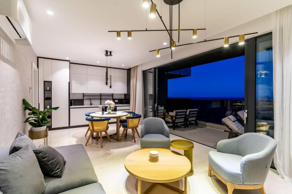 New&Luxury 5* With An Amazing View - Pure Apartment ดูบรอฟนิก ภายนอก รูปภาพ